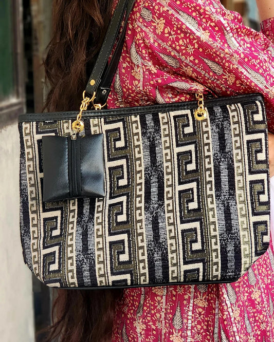 Black lines TOTE BAG